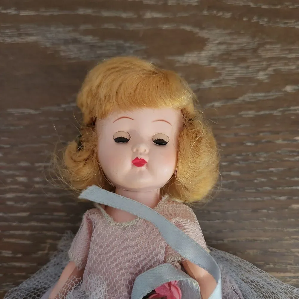 Vintage 1950's Hard Plastic 7